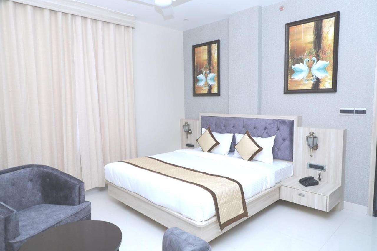Pine Regency - Aravali'S Peak View Hotel Udaipur Luaran gambar