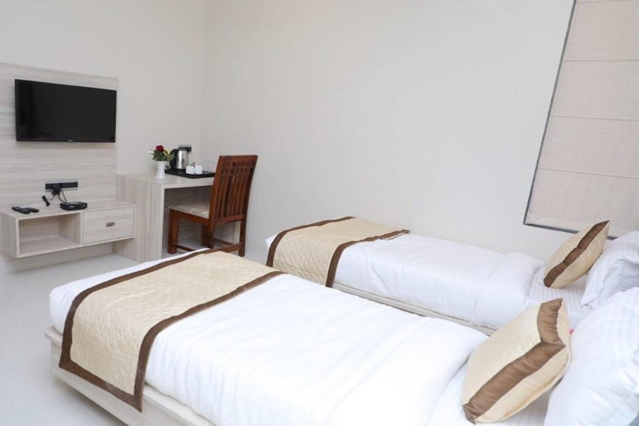 Pine Regency - Aravali'S Peak View Hotel Udaipur Luaran gambar