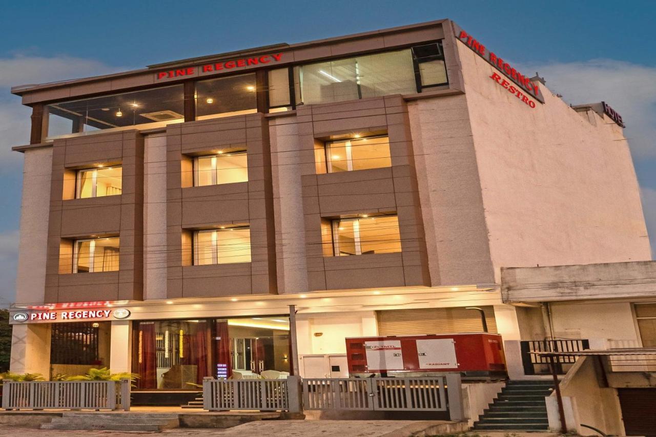 Pine Regency - Aravali'S Peak View Hotel Udaipur Luaran gambar